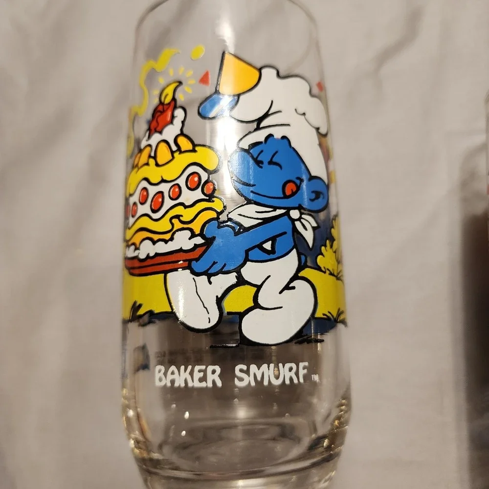 Vintage 1983 Smurf Glasses Set Of 4‎ Smurfette, Hefty, Baker, Handy, Harmony